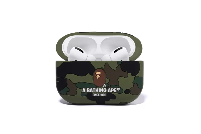 BAPE 1ST Camo Airpods Pro Case Green - Imagen 2