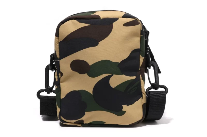 BAPE 1st Camo Shark Mini Bag Yellow - Imagen 3