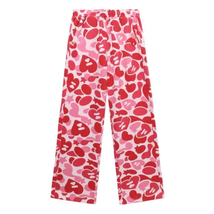 BAPE Heart Badge Camo Sweat Pants Pink
